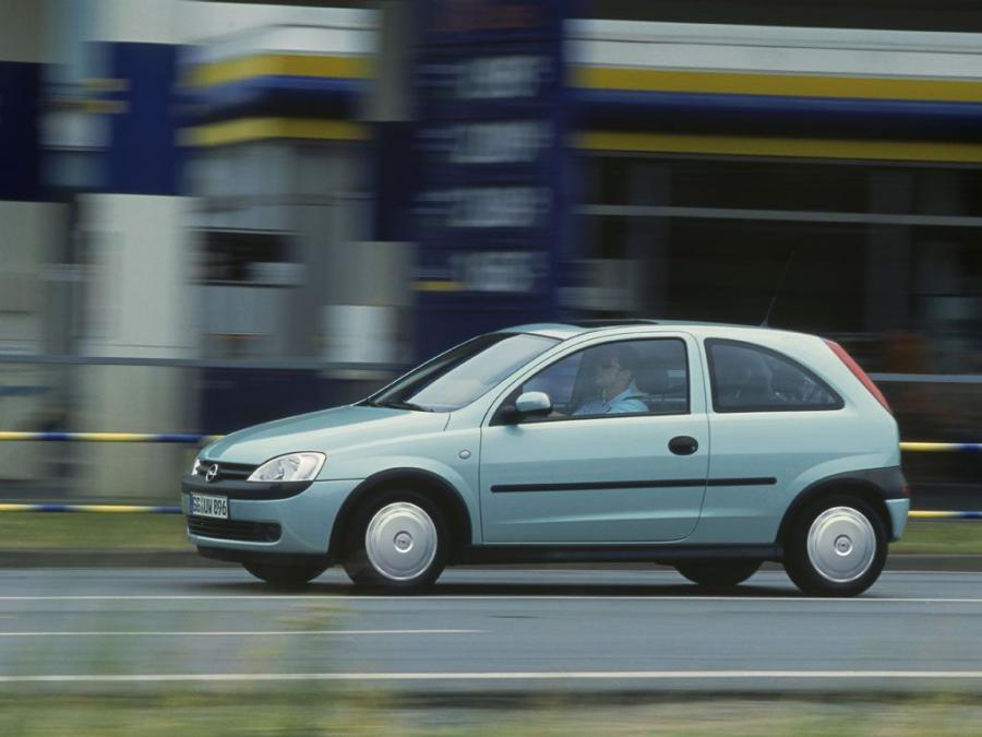  Opel Corsa 2000 года  (фото 8 из 40)